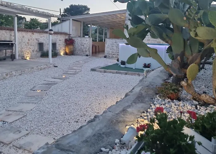 I Trulli Dei Nonni Evelin Holiday home *